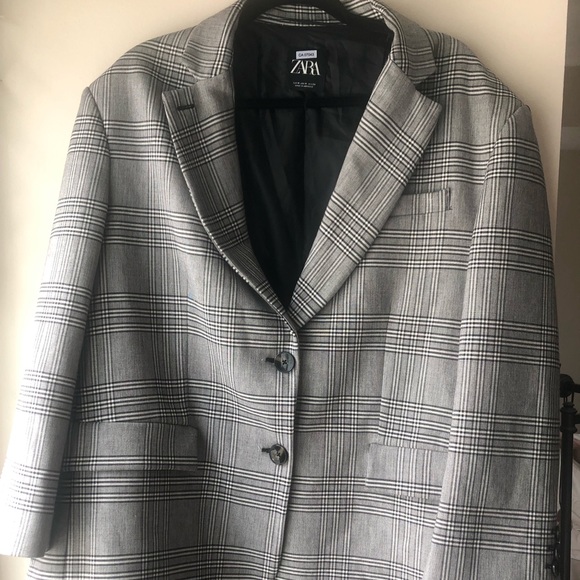Oversized Zara blazer size medium - Picture 3 of 4